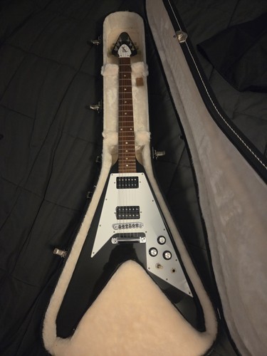 Gibson flying 2012 - v,
